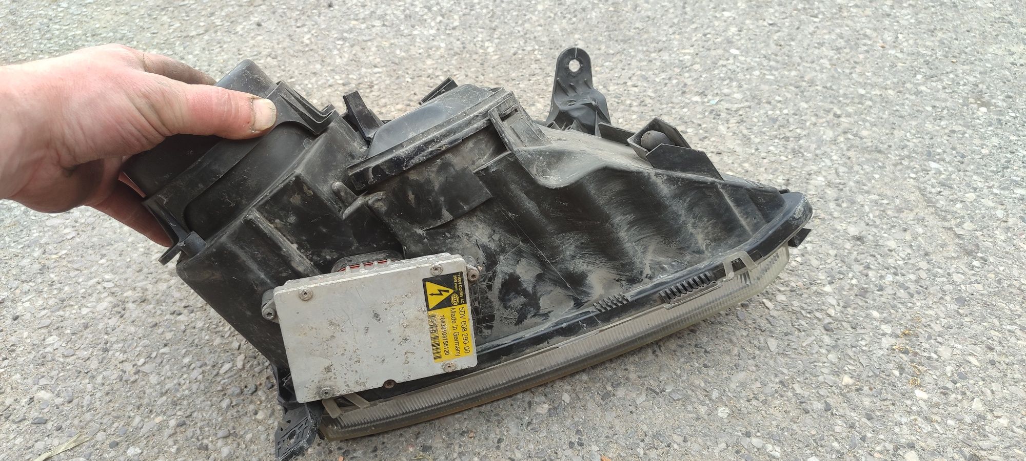 Vectra C Signum lampa przód przednia lewa ksenon xenon