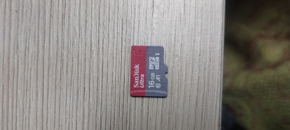 Mini Kamera Szpiegowska 1080P WiFi do Monitoringu Bezprzewodowa