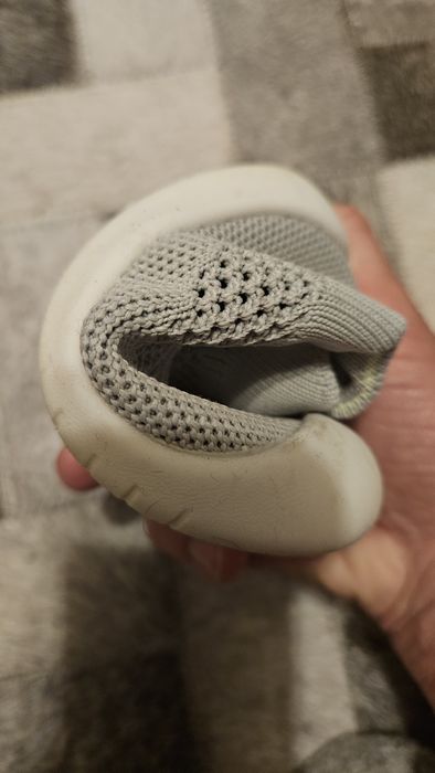 Buciki  miękkie  rozmiar 19