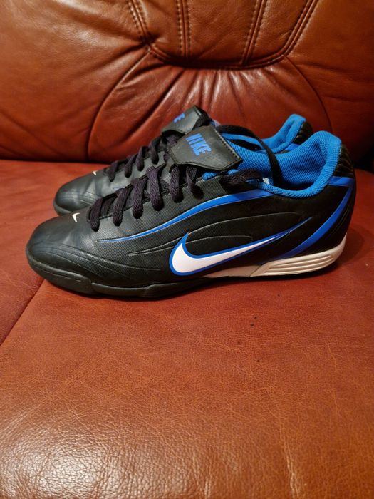 Turfy Nike r 42.5