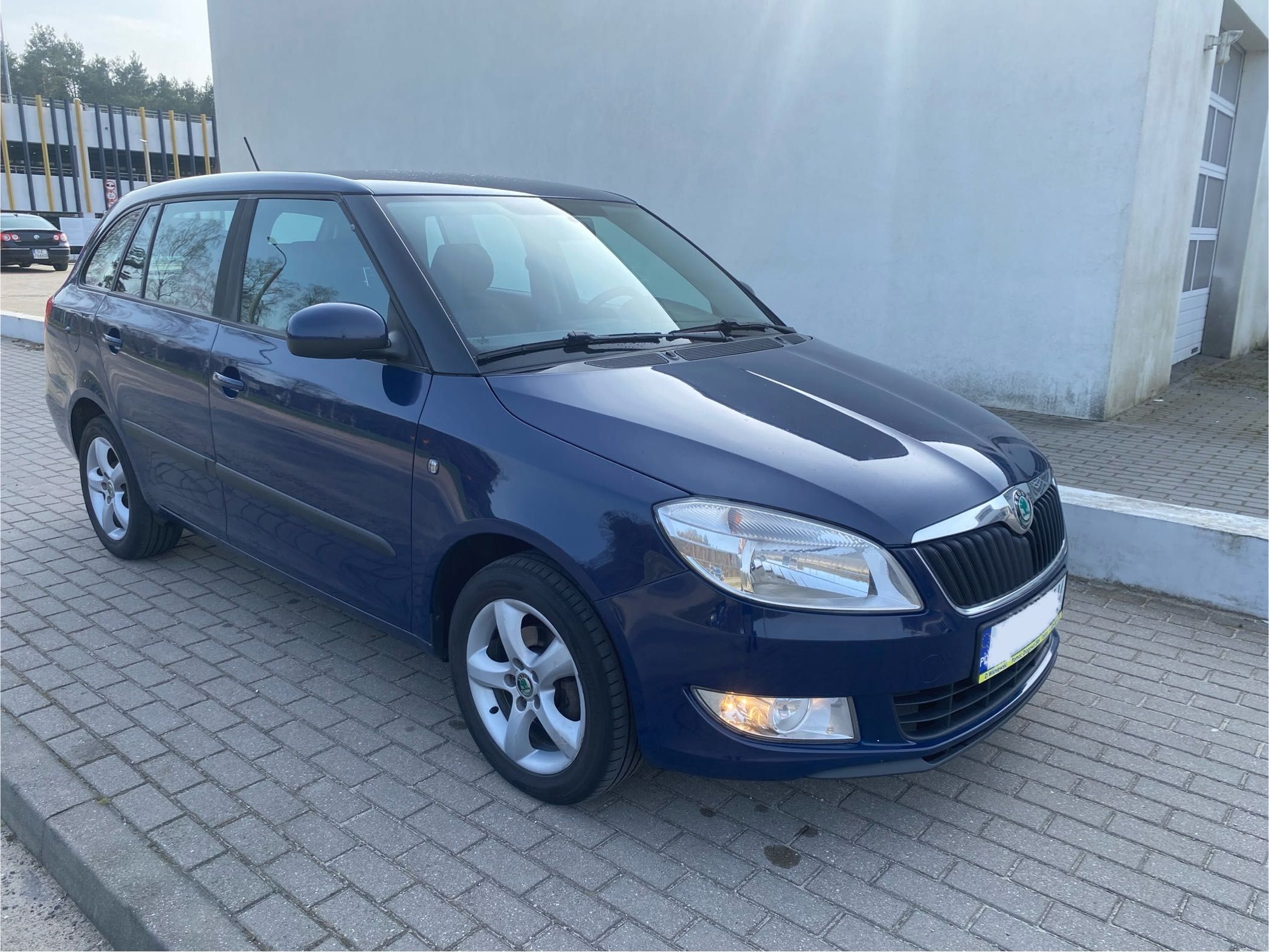 Skoda Fabia II Lift 1.6TDI 75kM 222tys km kombi 2 komplety kół