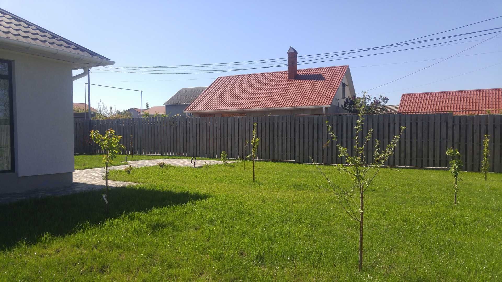 Продам новый дом в центре Нерубайского. рядом Усатово