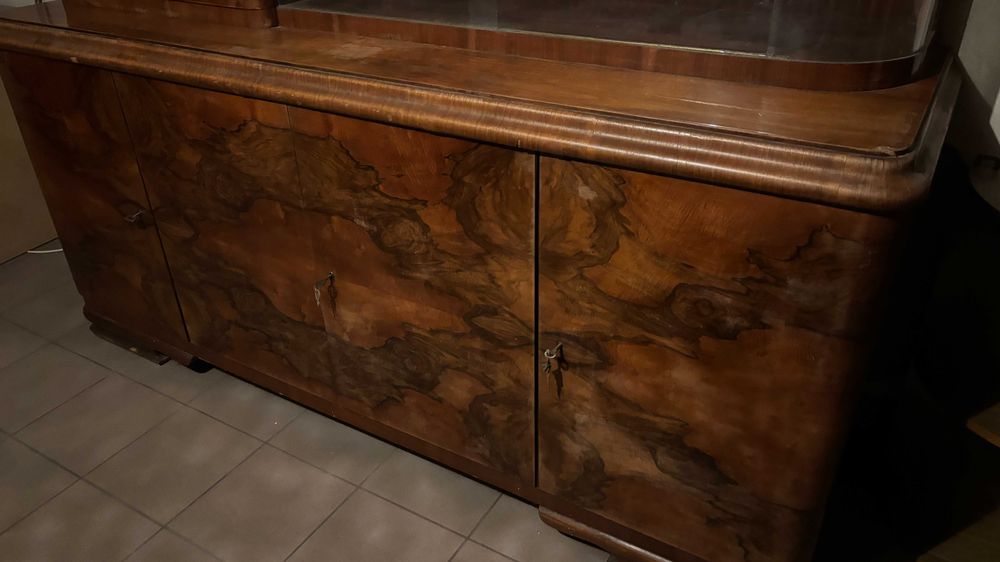 Wyjątkowy kredens oraz komoda Art Deco, fornir orzechowy, początki XXw