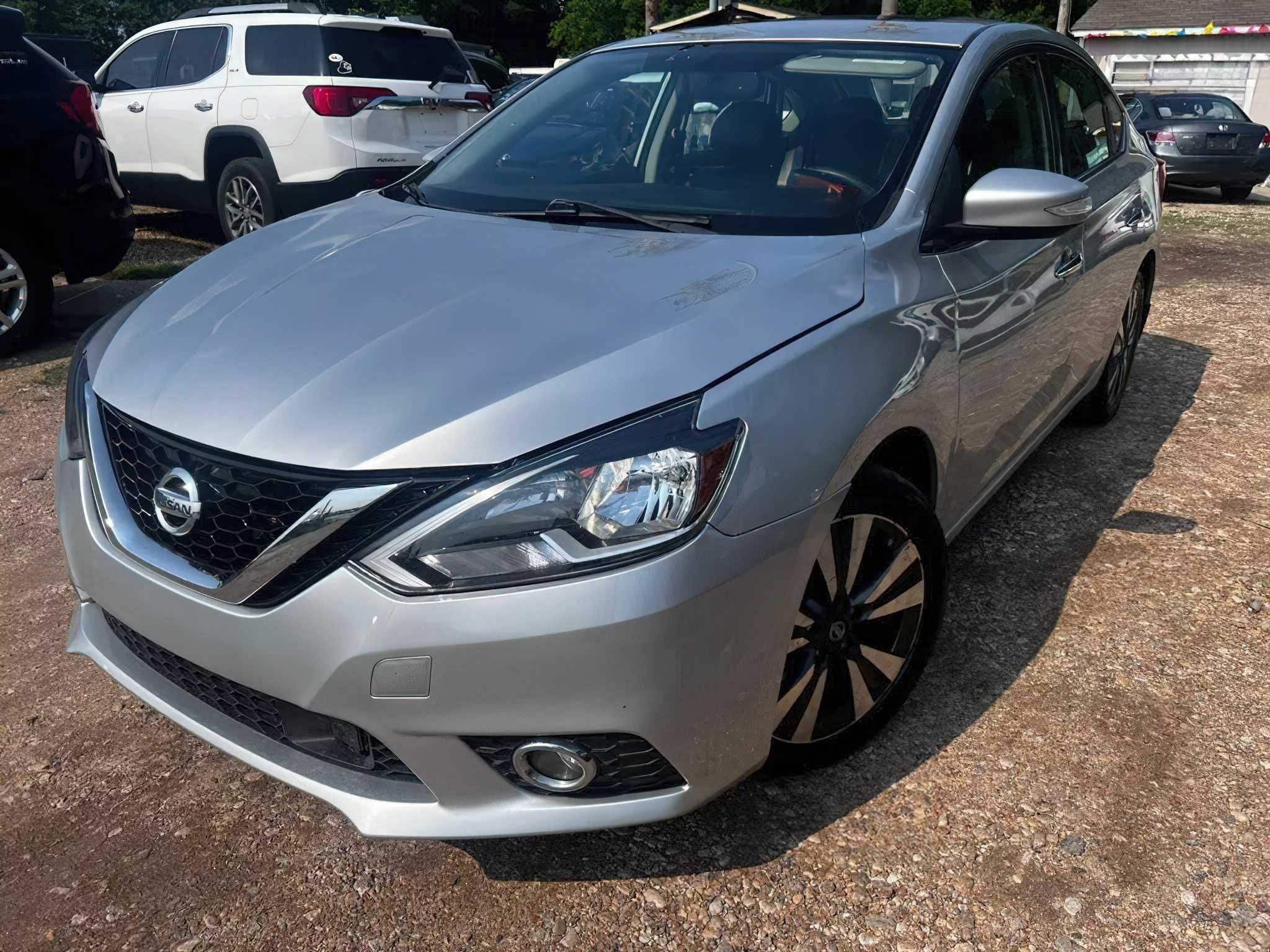 NIssan Sentra S 2017