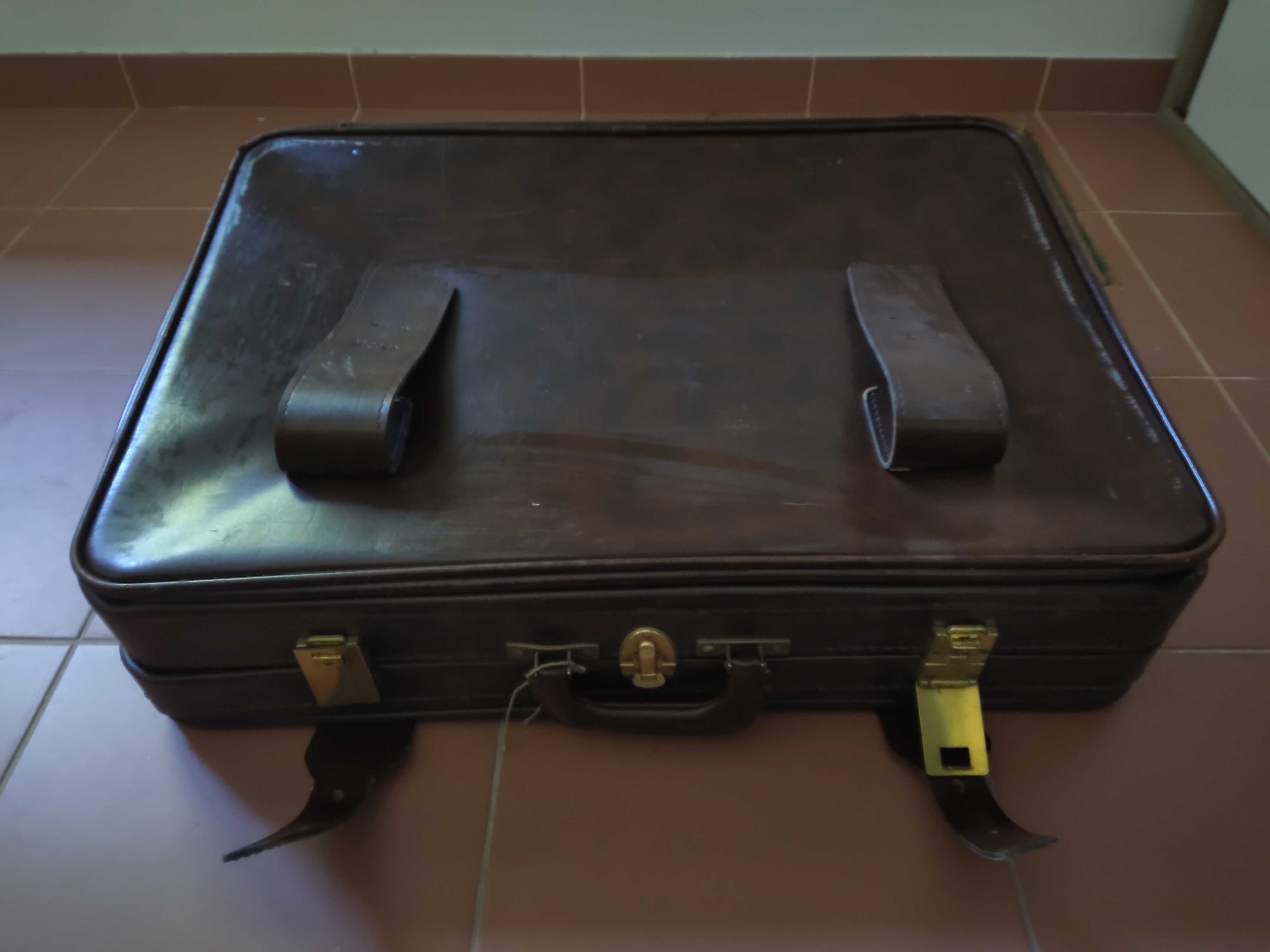 Malas vintage. Bom estado de conservação. - Ideal para decoração!