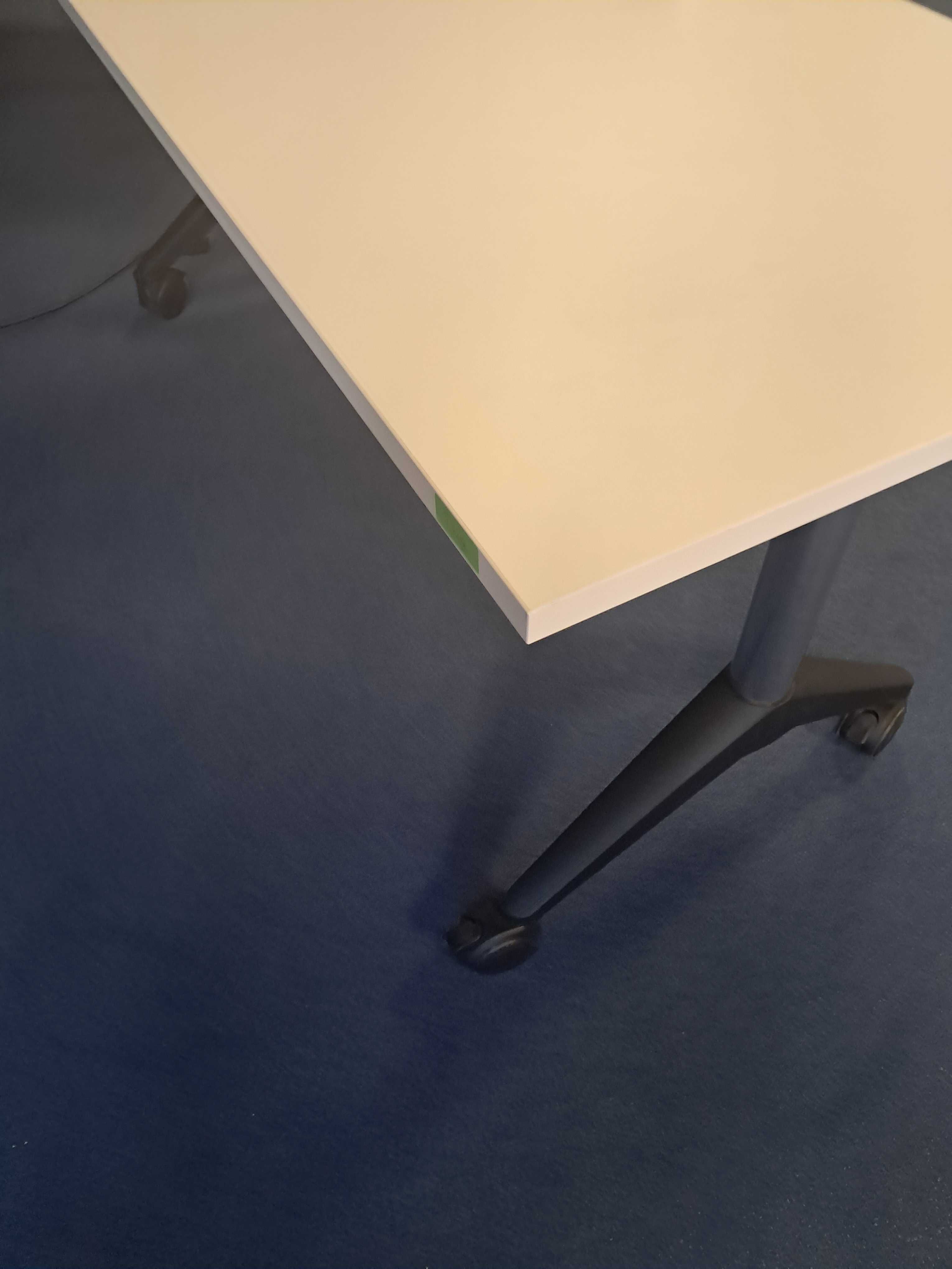 Mesa de escritorio/estudante.