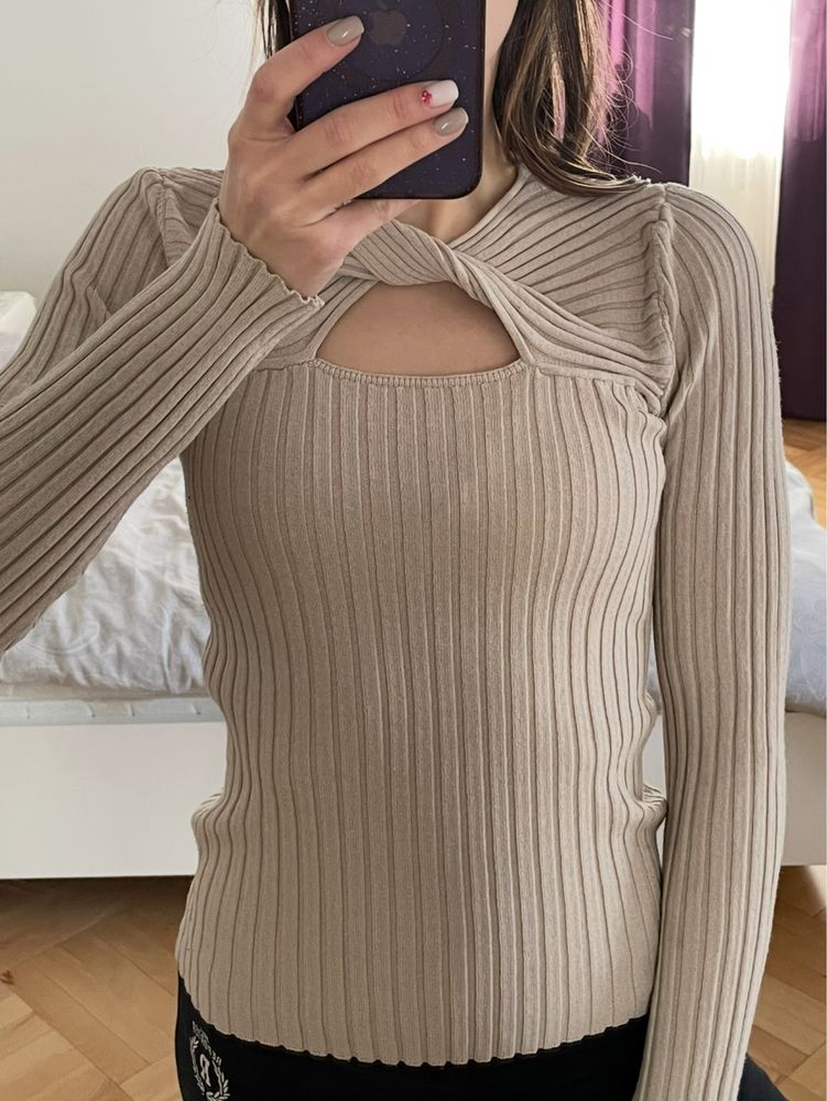 Sweterek XS Mango