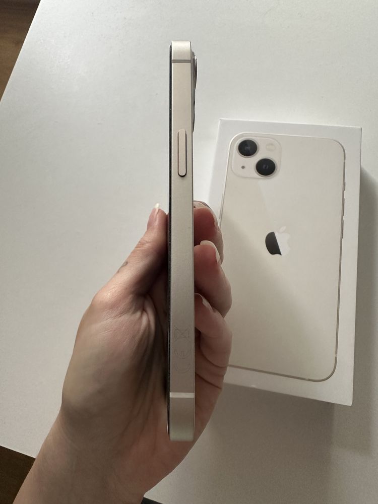 iPhone 13 white 128 GB