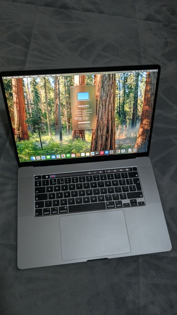 MacBook Pro 2019 16"