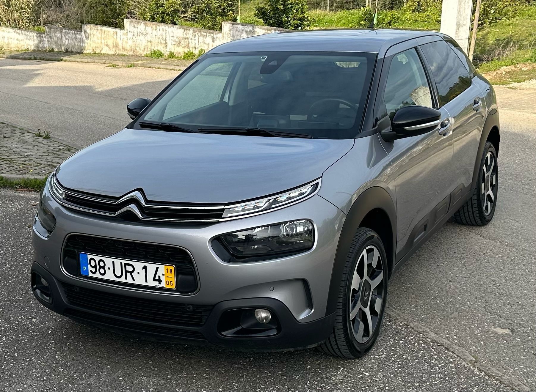 CITROEN C4 CACTUS SHINE 1.6 BLUE HDI 100CV 2018 NACIONAL