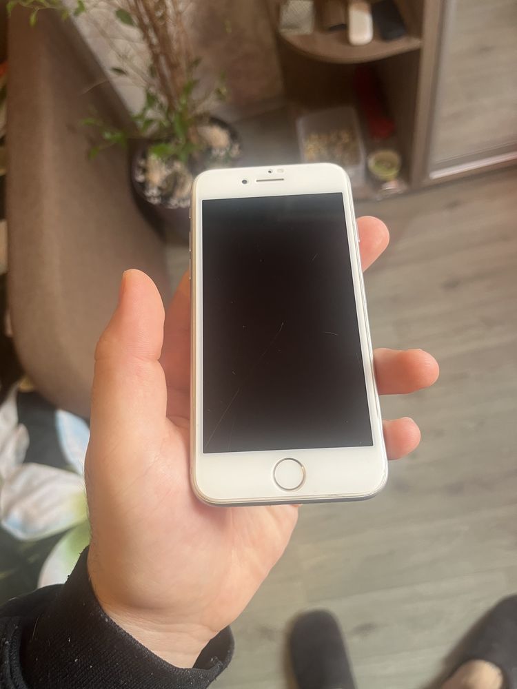 Iphone 8 64Gb Silver