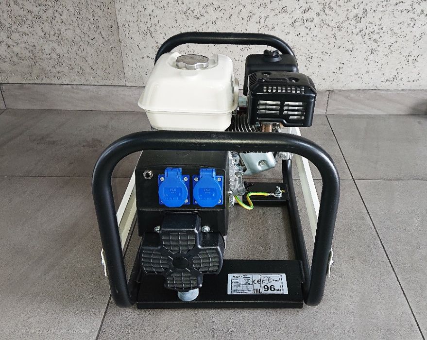 Agregat prądotwórczy FOGO FH3001R AVR 2,7kW 230V HONDA
