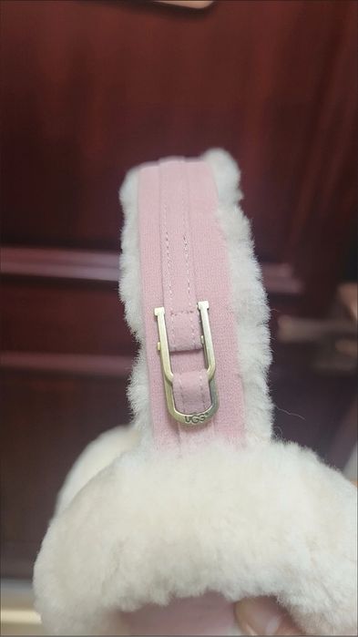 Мехові наушники Ugg