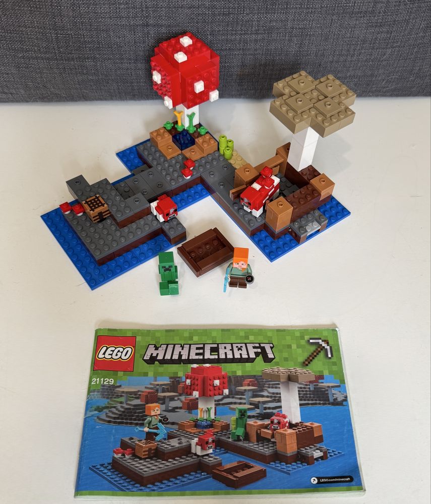 LEGO Minecraft 21129 Grzybowa wyspa, komplet z instrukcją