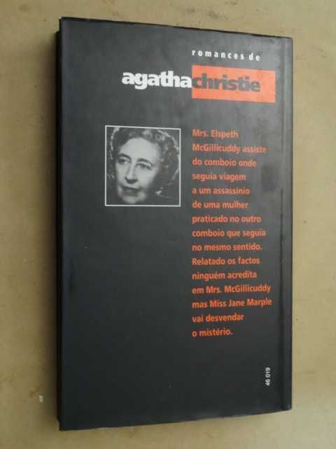 O Estranho Caso da Velha Curiosa de Agatha Christie