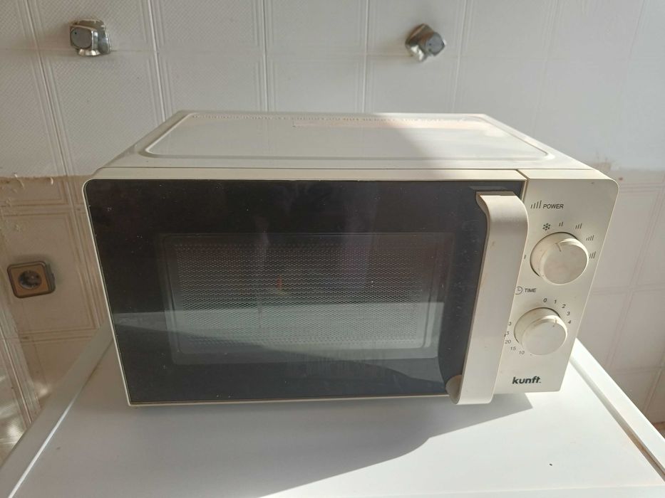 Microondas Kunft