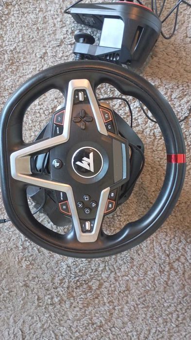 Volante Thrustmaster T248 PS5 / PS4 / PC Com Shifter