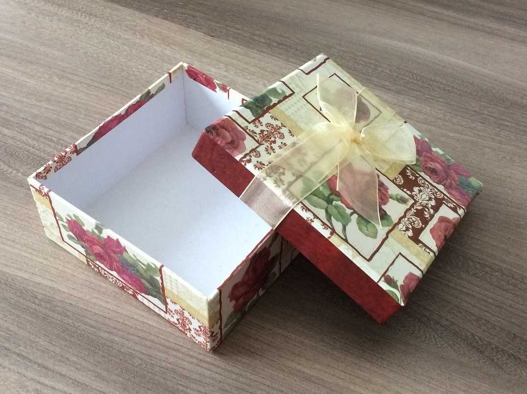 Pudełko ozdobne na prezent nowe