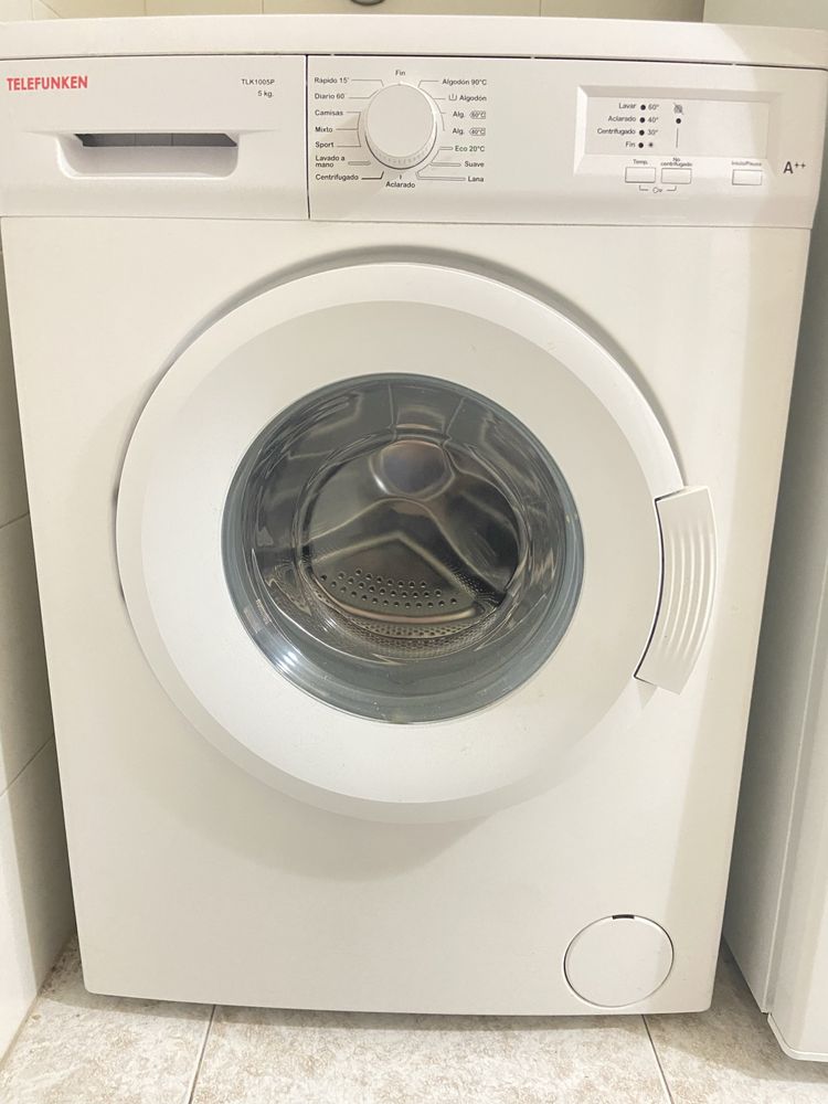 Maquina de lavar 5kg bom estado negociavel