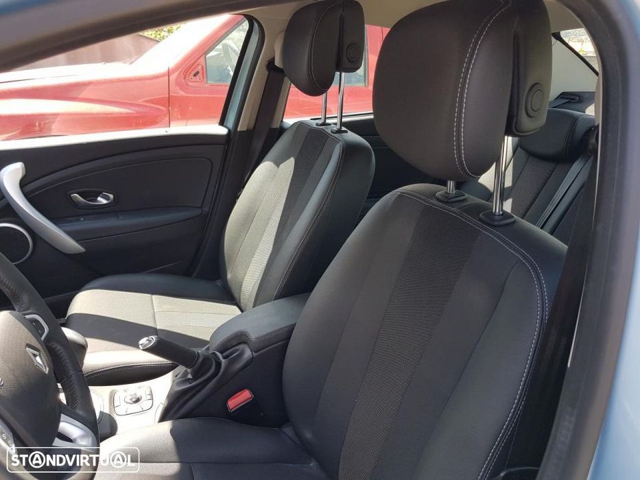 Jogo Bancos Renault Fluence 2013