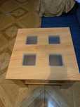 Mesa quadrada de centro