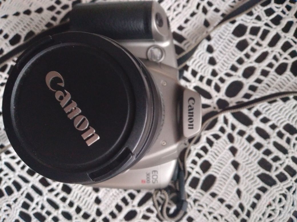 Aparat canon  EOS 3000 N