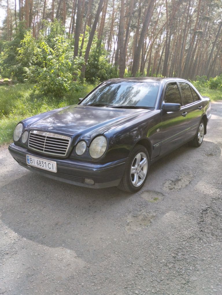 Mercedes-Benz E-class