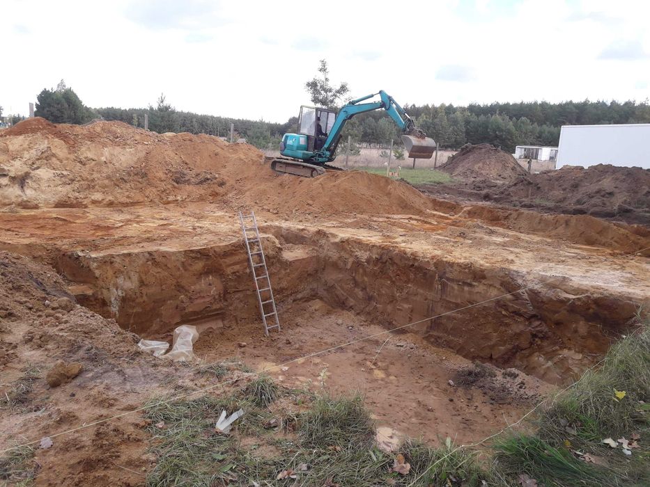 Usługi koparką 5t na gąsienicach