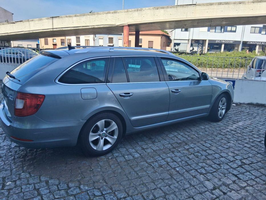 Skoda Superb 1.6 TDI Elegance Greenline (1.6 TDI, 105cv