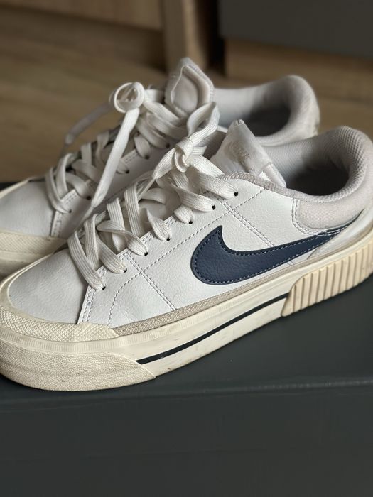 Nike оригінал , розмір 38