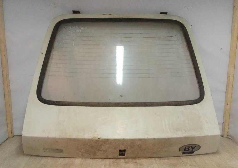Задня ляда Вольво 340