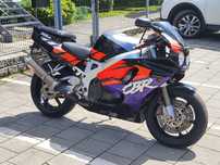 Honda CBR900RR SC28 1992