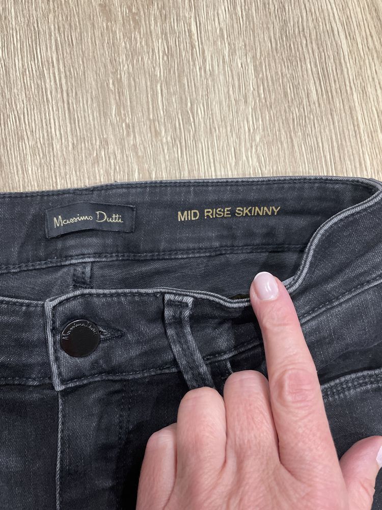 Jeansy Massimo Dutti 36 czarne