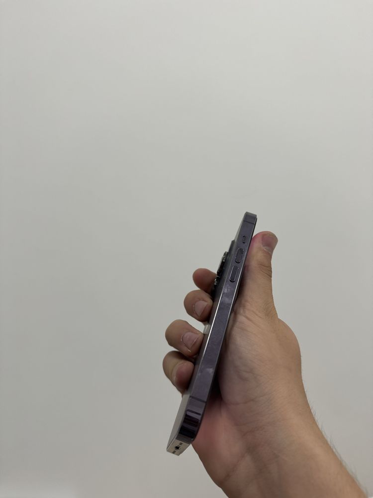 Вживаний Apple iPhone 14 Pro 256gb. ( Deep Purple)