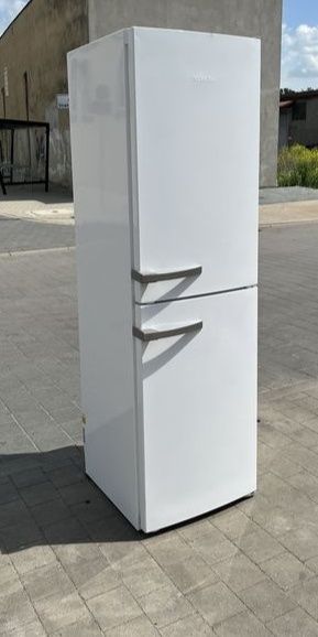 Холодильник не дорого Miele Q2336DGY .Привезу