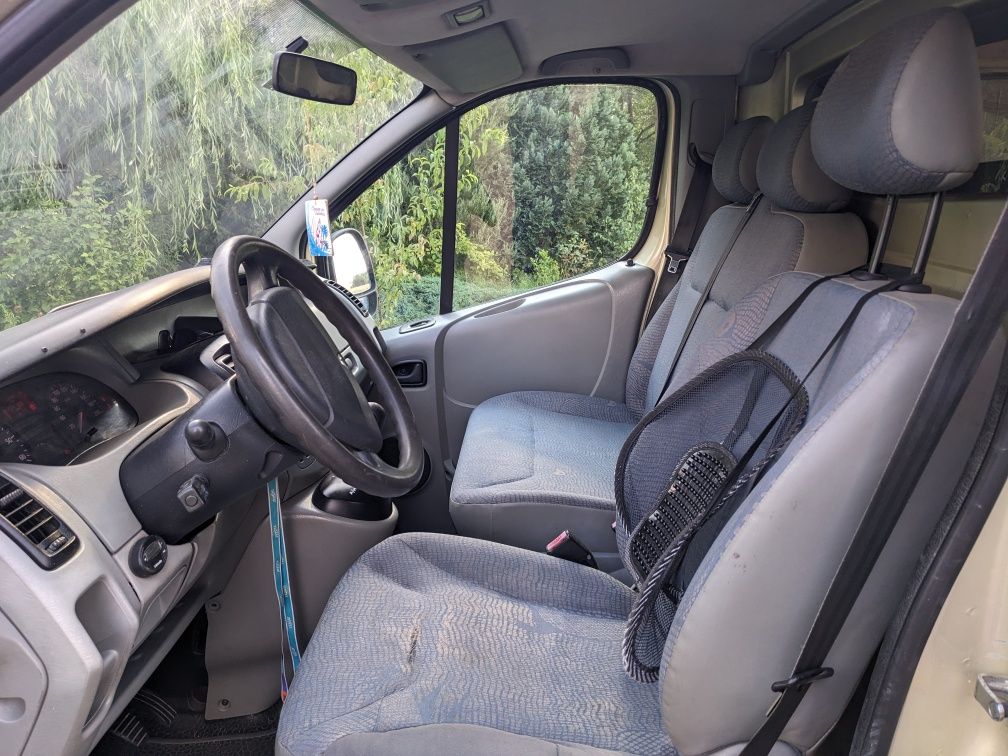 Renault Trafic 2.5 DCI