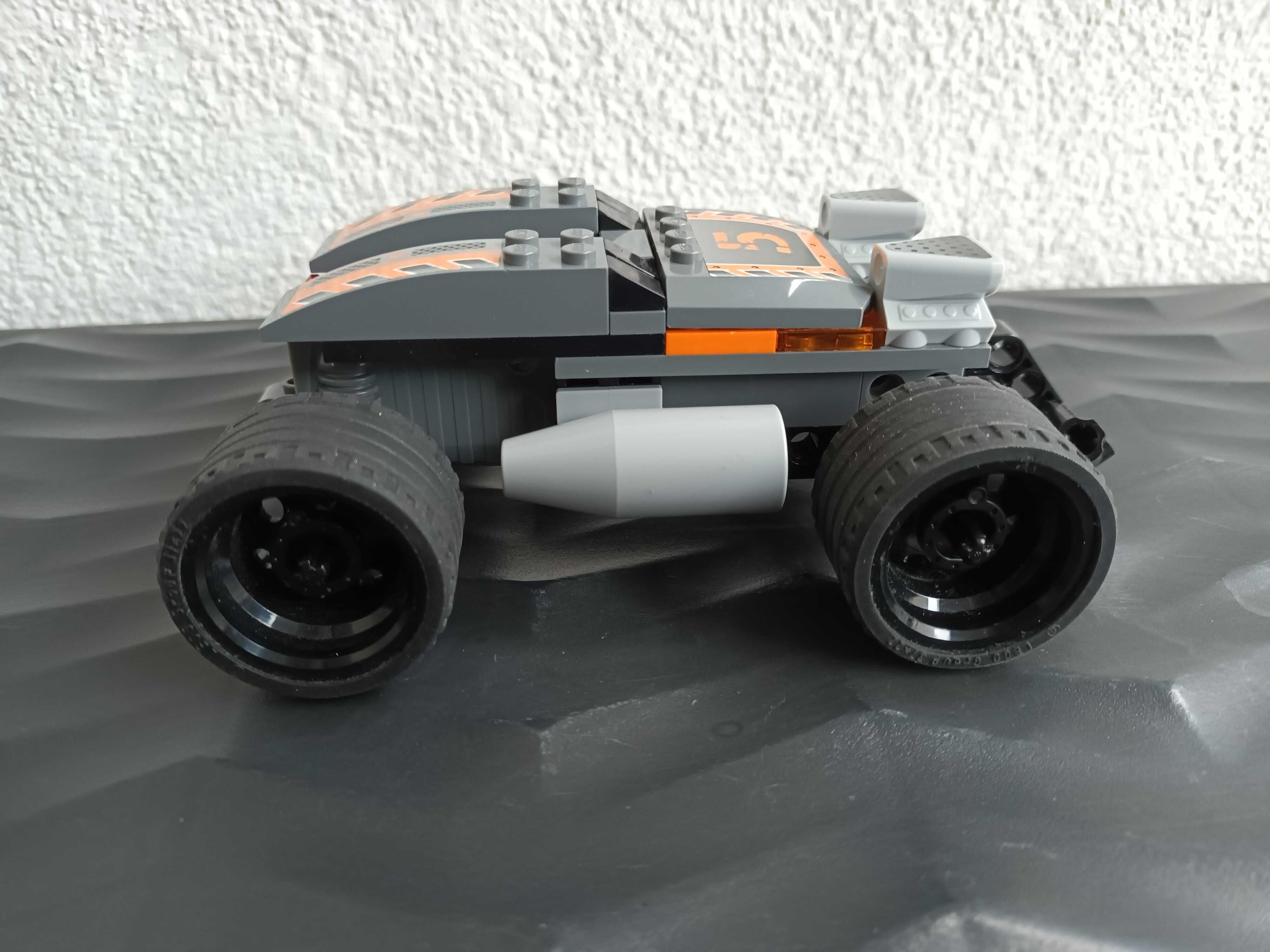 Klocki LEGO Racers 8137 - Booster Beast