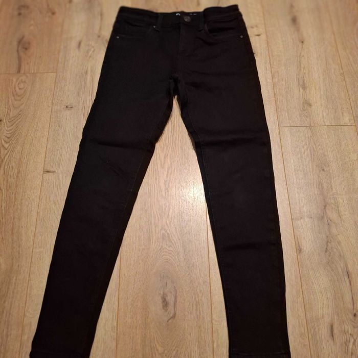 Spodnie jeans dziewczęce