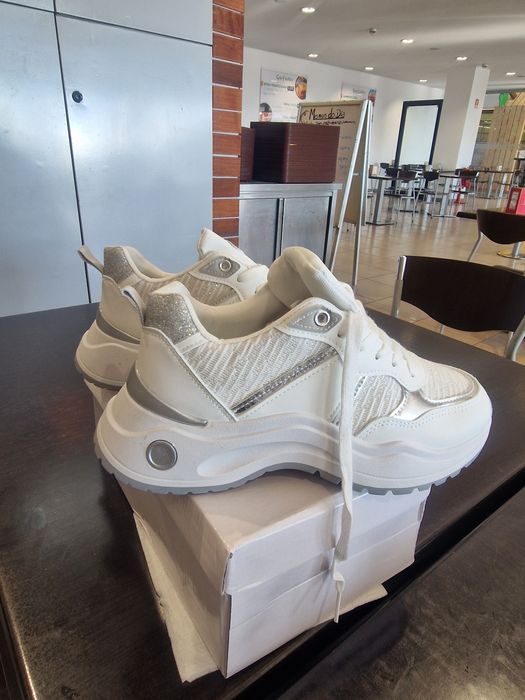 Calçados  novos a estreiar