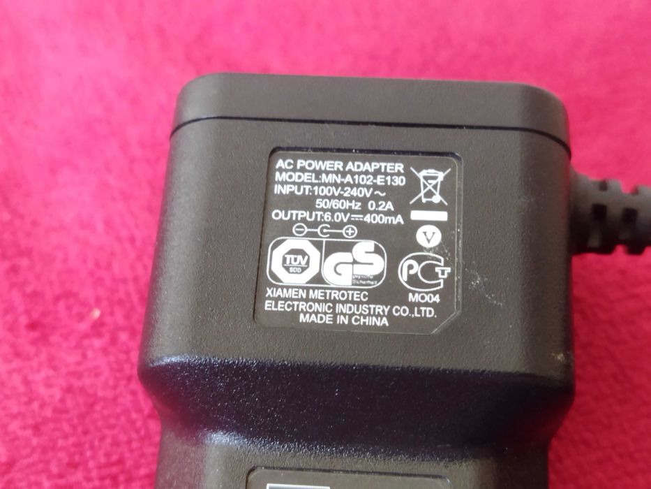 Блок питания SSW-2000EU 6-13V 400mAh для техники Philips.