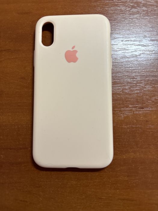 Чехлы на iPhone X/Xs