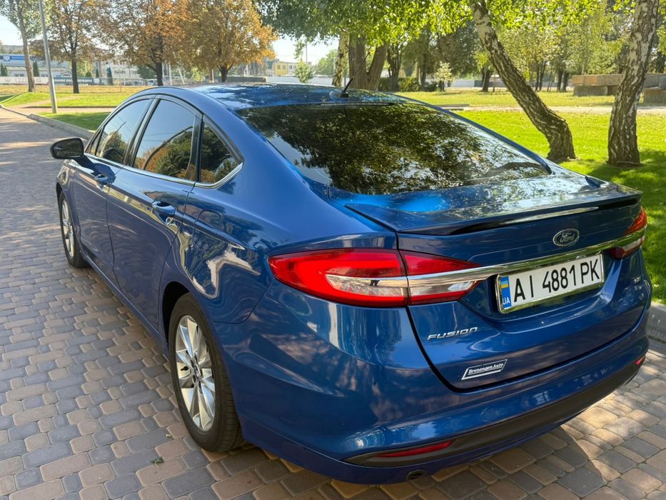 Ford fusion 2017 рік