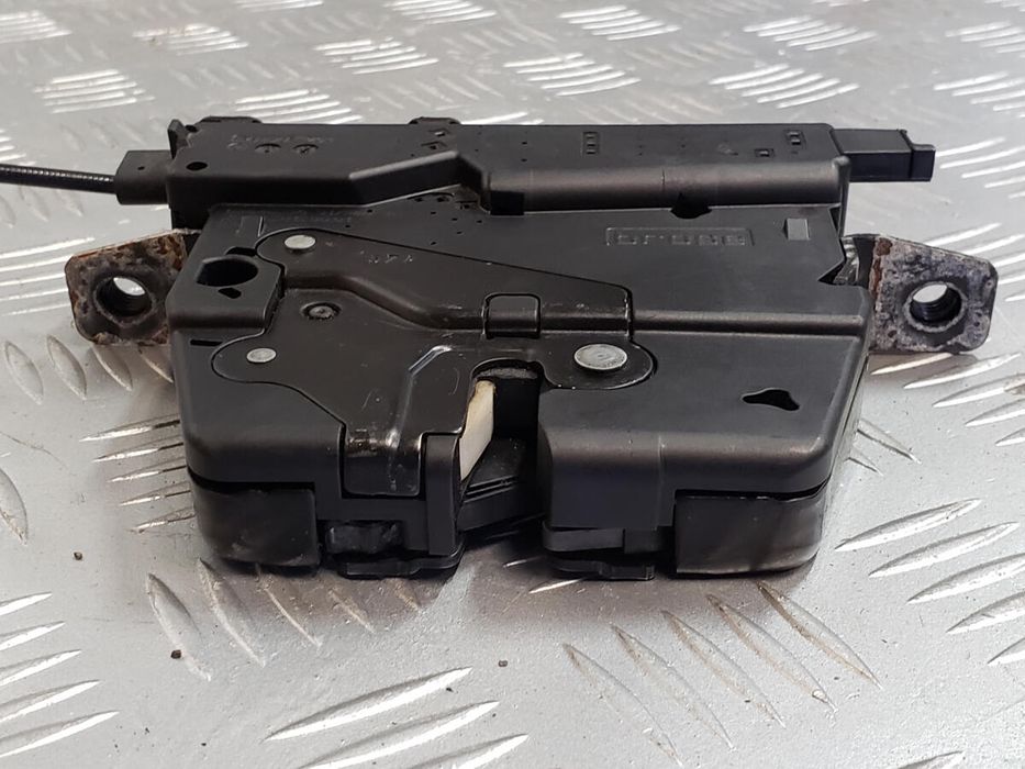 Замок крышки багажника (двери 3/5-й задней) BMW 3 F30 разборка