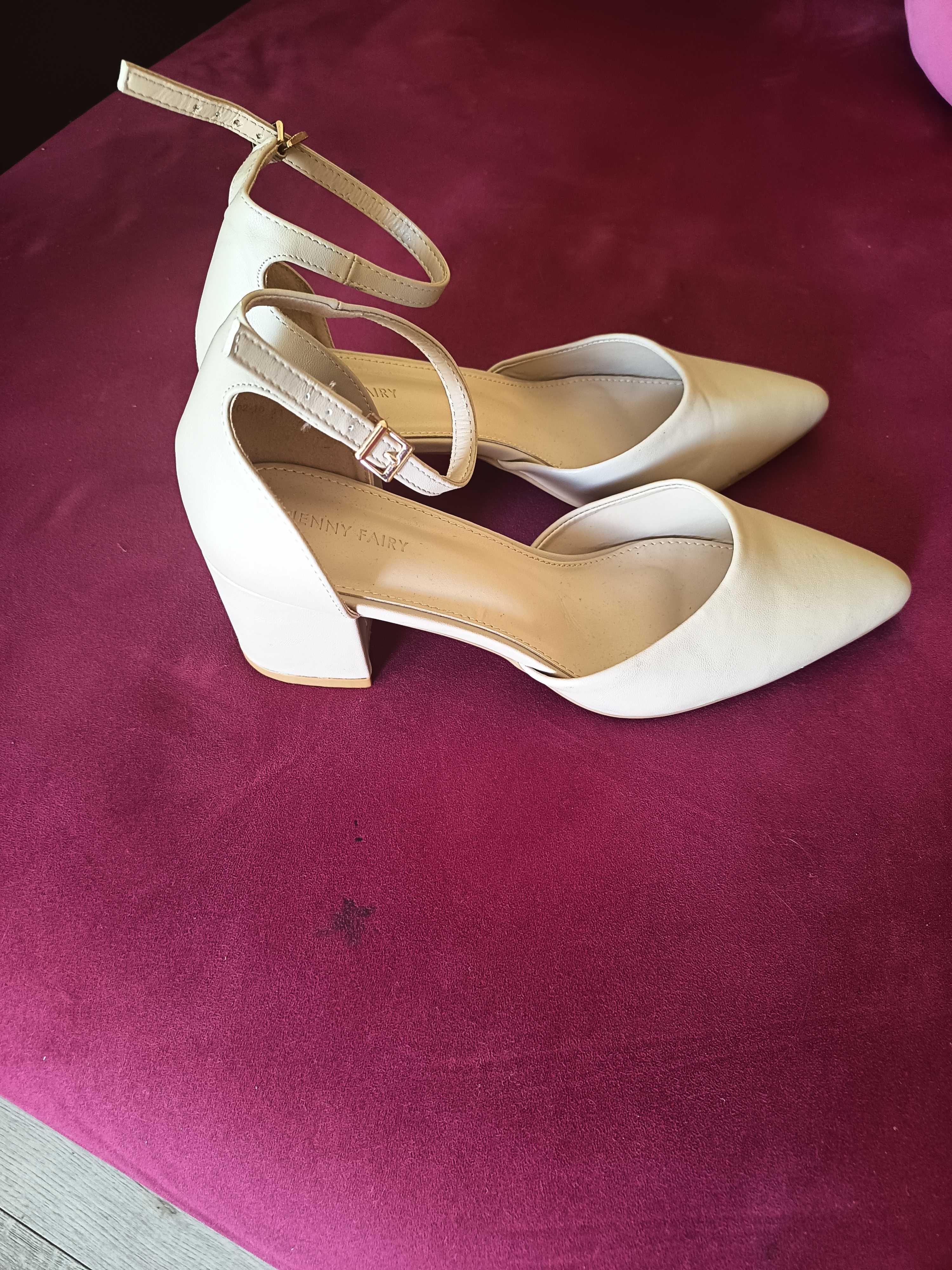 Do sprzedania piękne buty