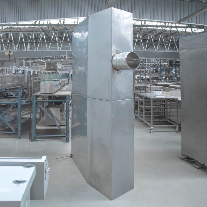 Okap gastronomiczny trapezowy 230x130x40 cm stal nierdzewna