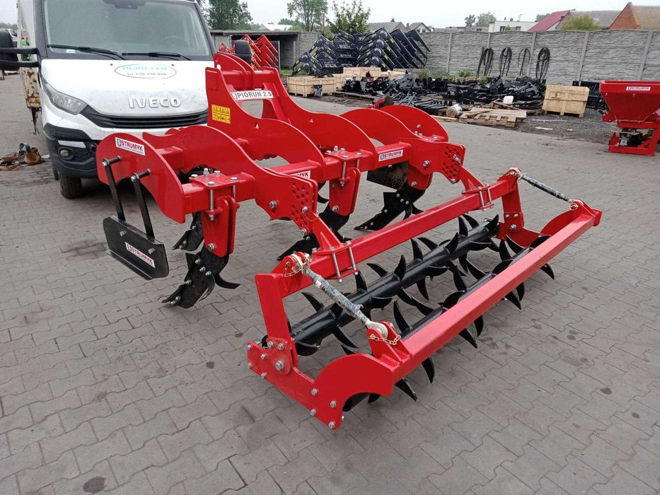 Pług Dłutowy Nowość Ciężki grubber promocja 1,4-3,0m od ręki