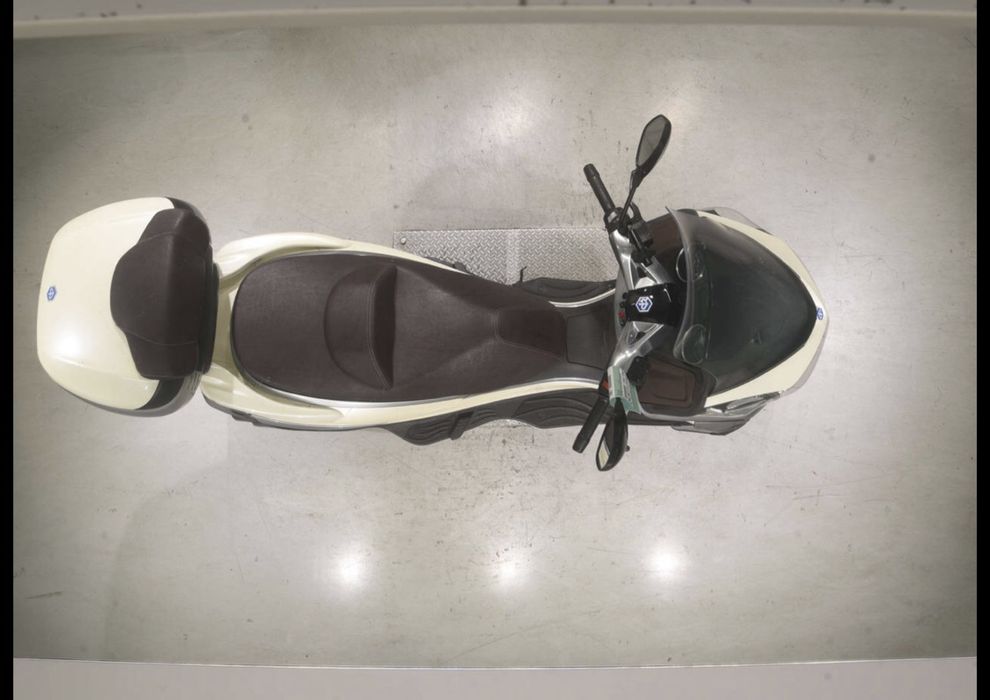 Свіжак!З Японії ! PIAGGIO X10-350!