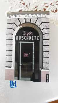 Cafe Auschwitz - Dirk Brauns