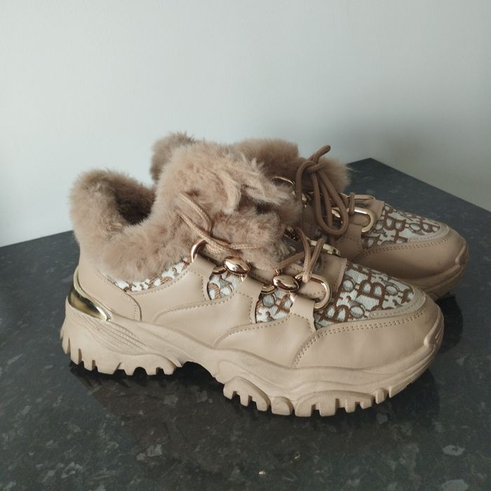 Buty adidasy rozmiar 40 wysyłka 1zl