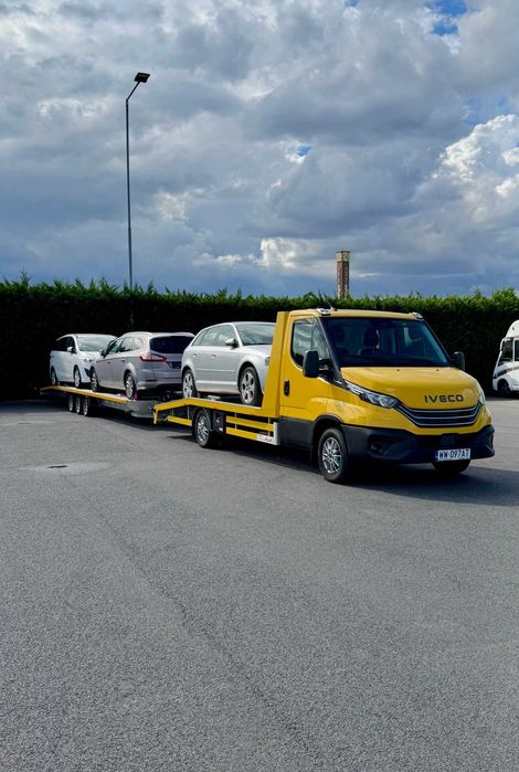 Transport samochodów LAWETA –  WARSZAWA / Kraj i za granicą